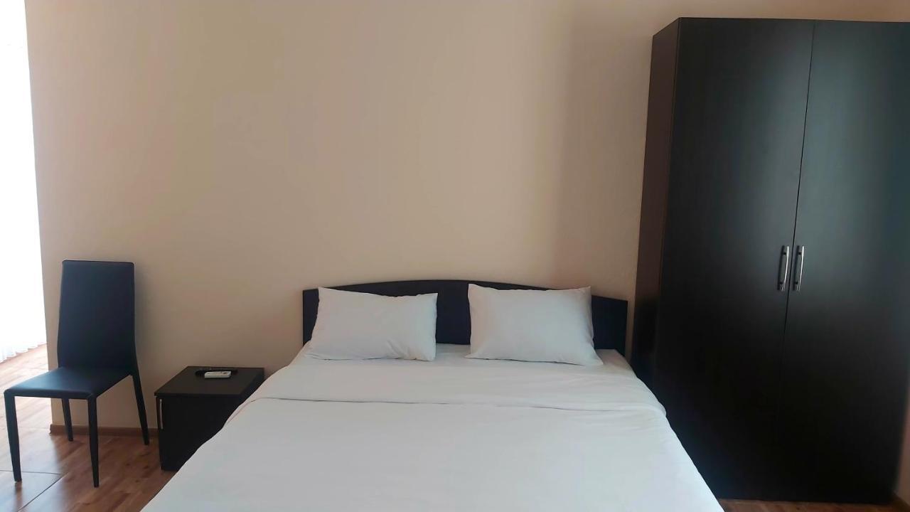 Hotel Zura Palace 크바리아티 외부 사진