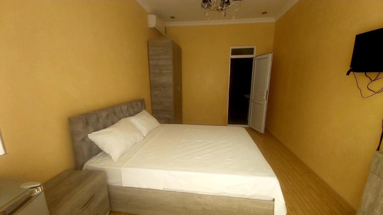 Hotel Zura Palace 크바리아티 외부 사진